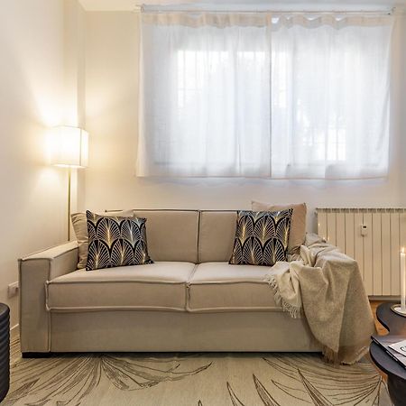 45Royal Stylish House Milan City Center ภายนอก รูปภาพ